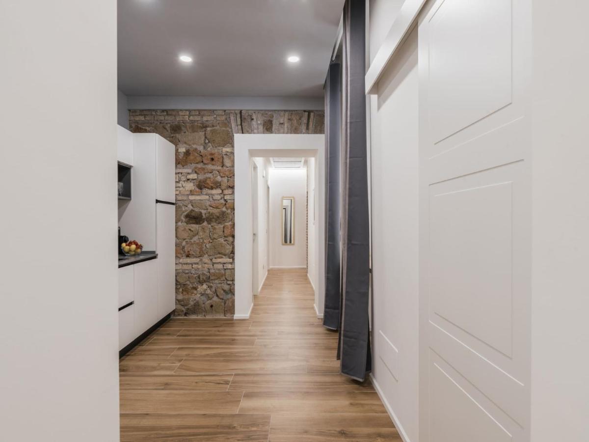 The Best Rent - Modern Three-Bedroom Apartment A Few Steps From The Colosseum Exterior foto